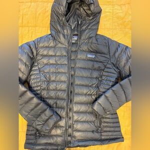 Patagonia Women’s Down Sweater Hoody